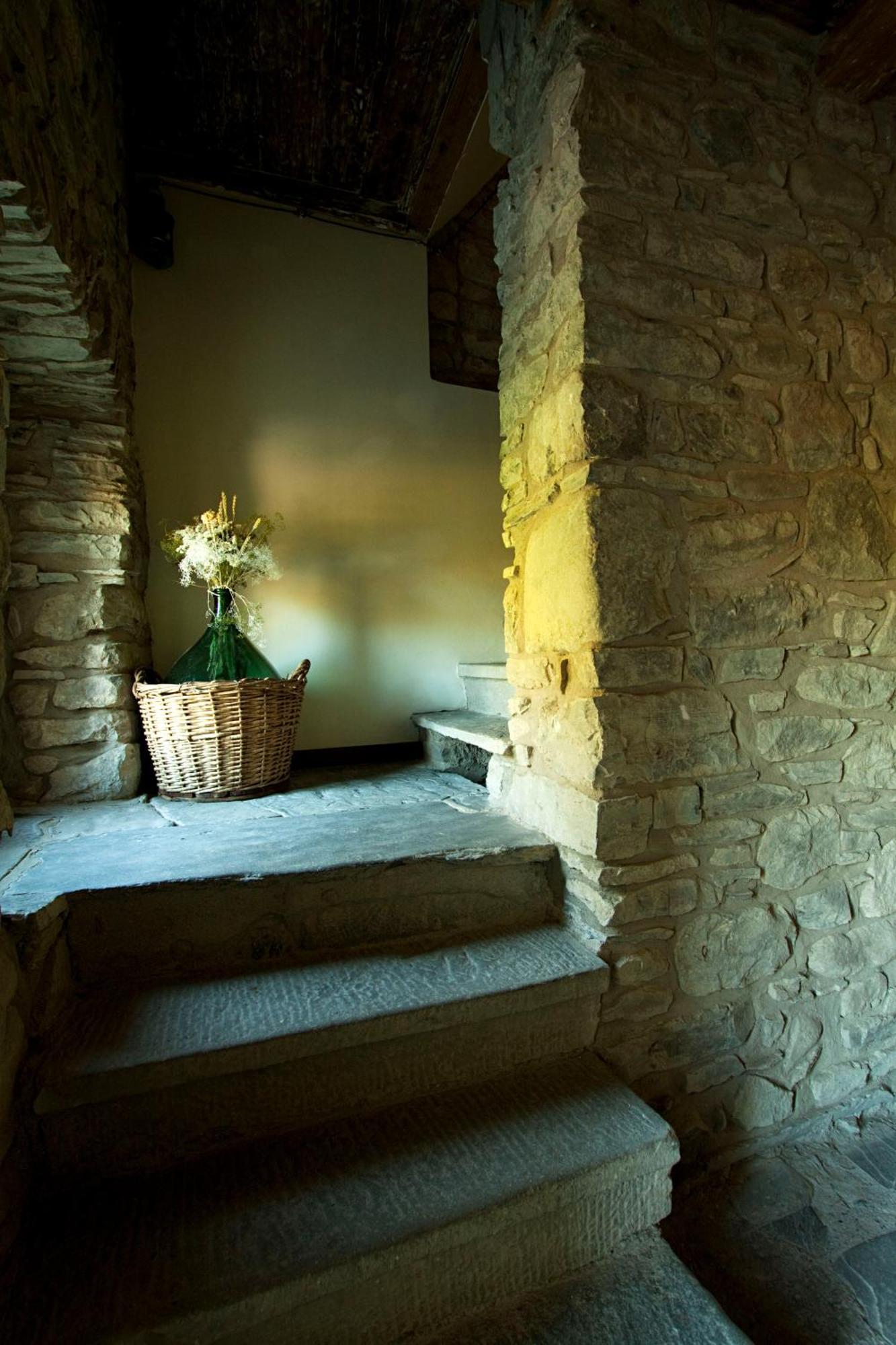 Mulino Marghen - Restored Watermill - Accomodation And Retreat Center Zeri ภายนอก รูปภาพ
