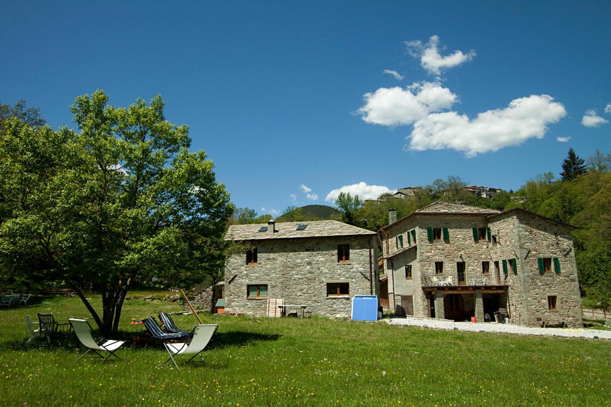 Mulino Marghen - Restored Watermill - Accomodation And Retreat Center Zeri ภายนอก รูปภาพ