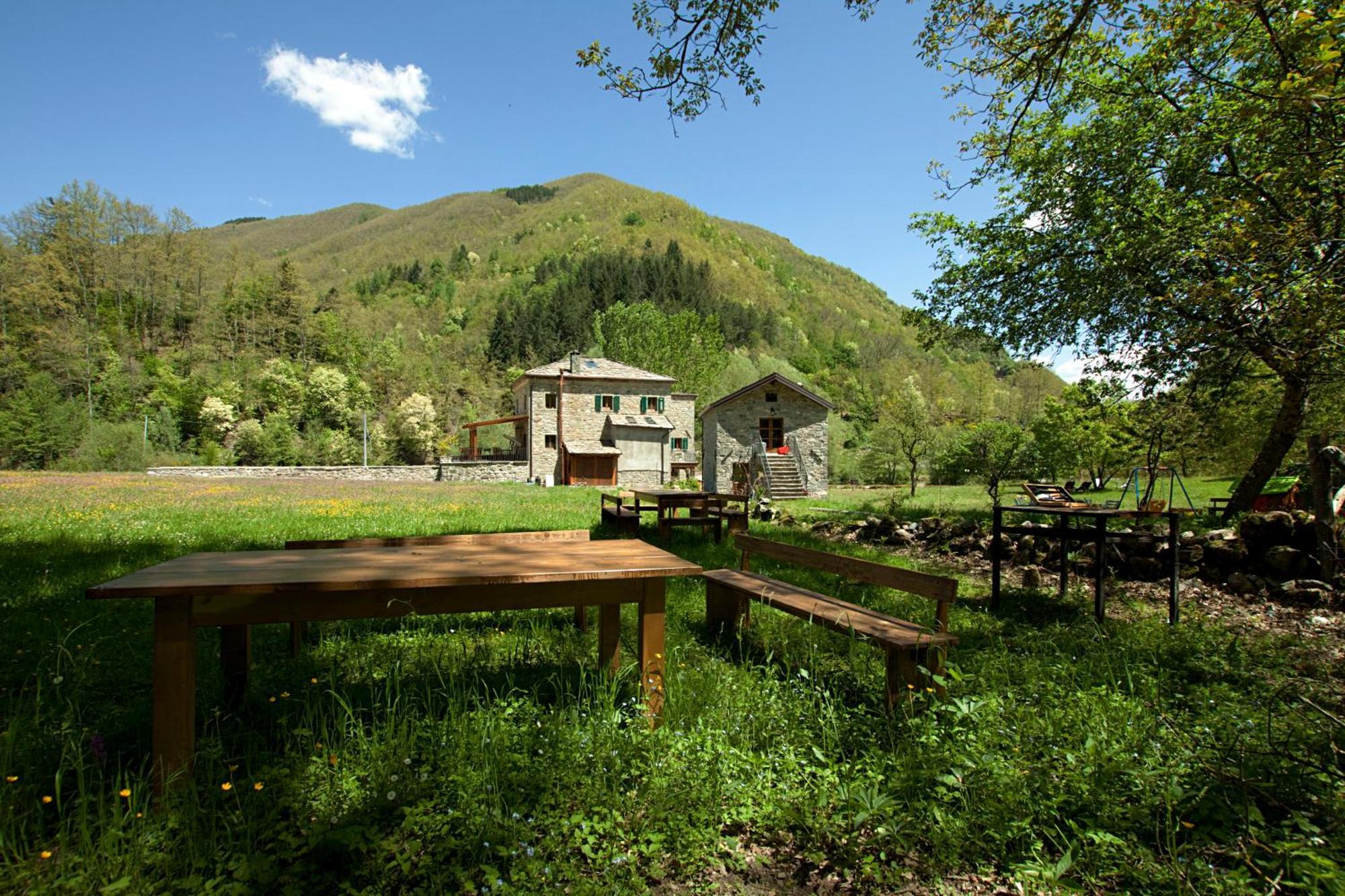 Mulino Marghen - Restored Watermill - Accomodation And Retreat Center Zeri ภายนอก รูปภาพ