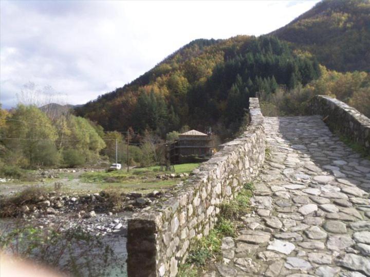 Mulino Marghen - Restored Watermill - Accomodation And Retreat Center Zeri ภายนอก รูปภาพ